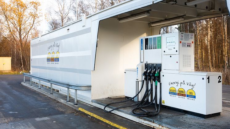 Tankstationen ÖJEBYN SKOOGS BRÄNSLE-7-2.jpg