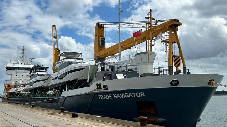 Trade Navigator leaving Southampton and heading for Izmir, Turkey