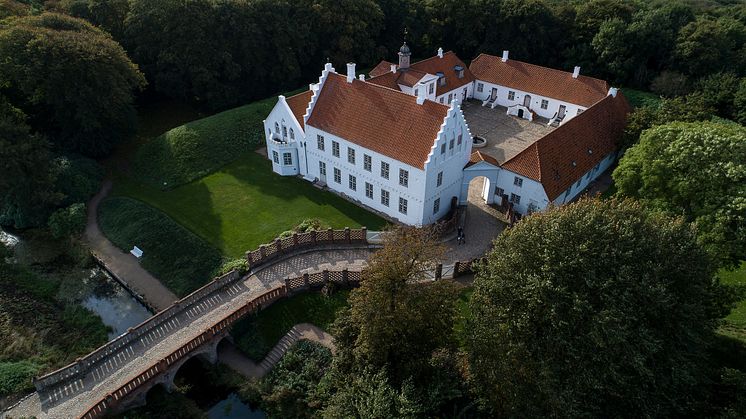 Foto: Nørre Vosborg, kredit: Musikteatret Holstebro