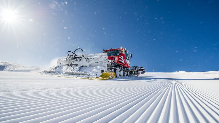Endelig skiføre her og bakkene er nypreppa og klare for årets skisesong!