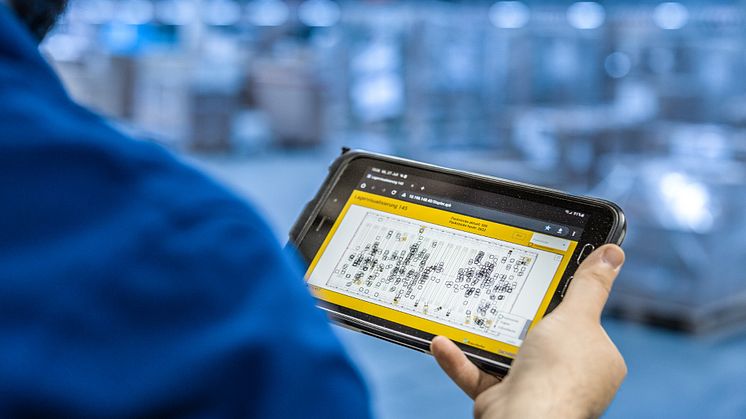 Med 470 optiske scannere i loftet og en avanceret softwareplatform i ryggen har filialen i Hvidovre gjort hele terminalen til én stor scanner. 