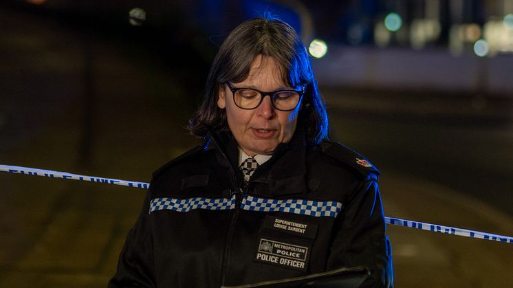 [Supt Louise Sargent reading a statement at the scene]