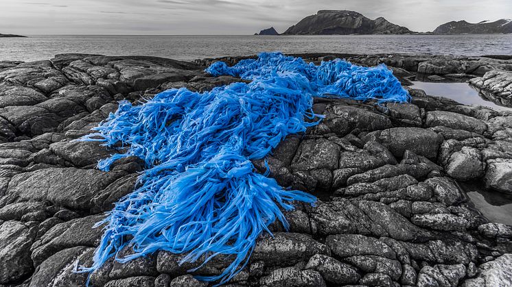 I norsk sammenheng står fiskeri- og havbrukssektoren for størstedelen av plastavfallet som havner i havet. Foto: Bo Eide