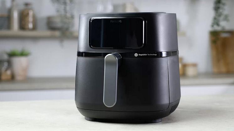 Följ dessa fem enkla rengöringstips och din airfryer kommer att bli ren (och hålla längre).
