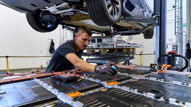 BMW kierrättää korkeajänniteakkuja eurooppalaisessa yhteistyössä