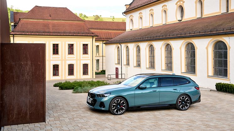 BMW i5 Touring utökas med en ny version