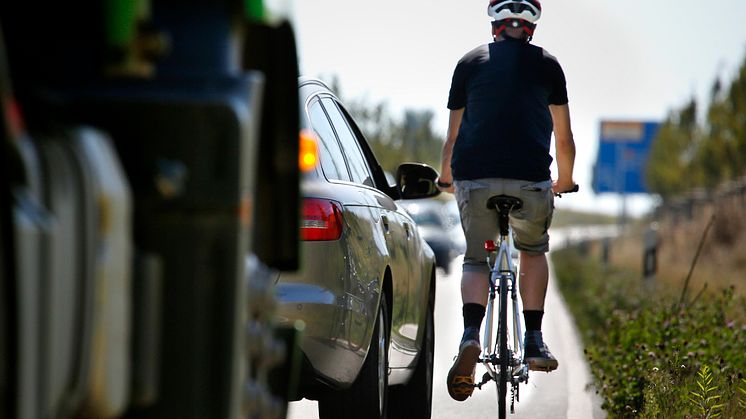 UDV-Studie: Mehr schwere Fahrradunfälle auf Landstraßen