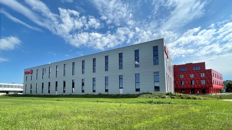 Der neue Glatz Unternehmenssitz in Frauenfeld, Schweiz, vereint auf über 8'000 Quadratmetern alle Bereiche – von der Entwicklung und Produktion über die Näherei bis zum repräsentativen Schulungszentrum.