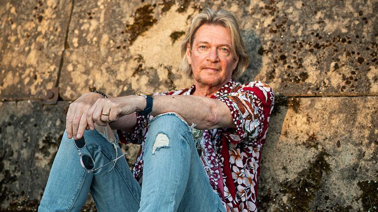 Tommy Nilsson 'Längs den långa vägen hem' – känslosam och energifylld turné startar 27 mars 2025!