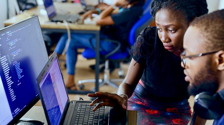 desola-lanre-ologun-kwzWjTnDPLk-unsplash (2).jpg