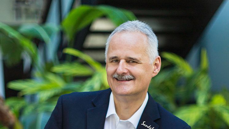 Gebhard Rainer Appointed as CEO of HX.
