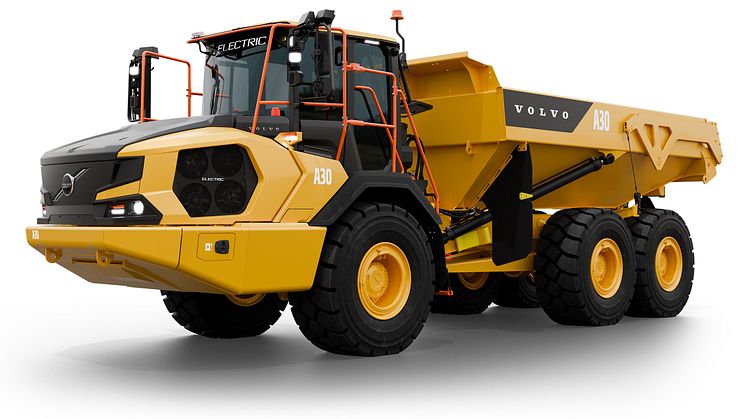 Volvo Construction Equipment presenterar världens första eldrivna ramstyrda dumprar