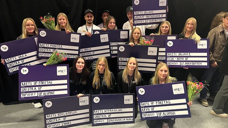 Prisregn över Gällivares UF-företag vid UF-mässan i Luleå Energi arena 2025.