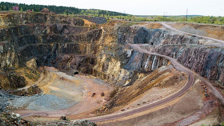Riksdagen har beslutat att ändra minerallagen för att effektivisera tillståndsprocesserna för gruvor i Sverige.