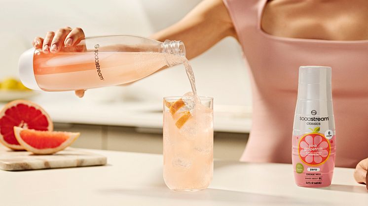 SodaStream lanserar Fruits no sugar – fruktiga smaksättare för hemmabubblaren