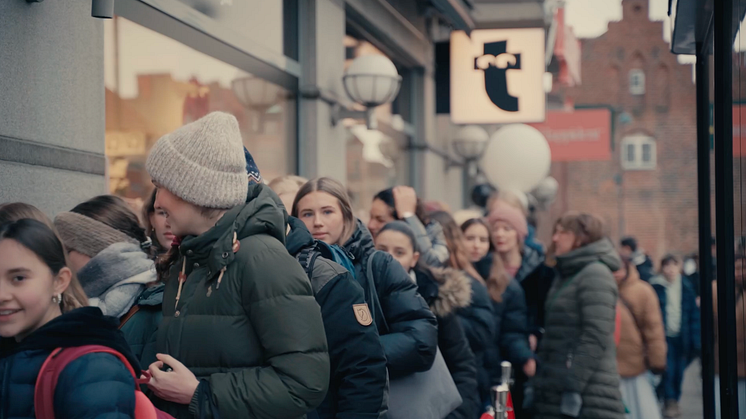 Flying Tiger Copenhagen bjuder in till festlig nyöppning i Örebro – med goodiebags, hjärtstartare och massor av glädje