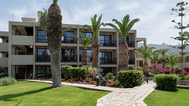 Die 4,5-Sterne-Ferienanlage allsun Malia Beach auf Kreta startete kürzlich nach umfassender Modernisierung in die Sommersaison 2025.
