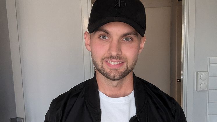 Robin Bengtsson, livsmedelsmikrobiolog på Spendrups mottar Stora Franz Heiss-stipendiet.