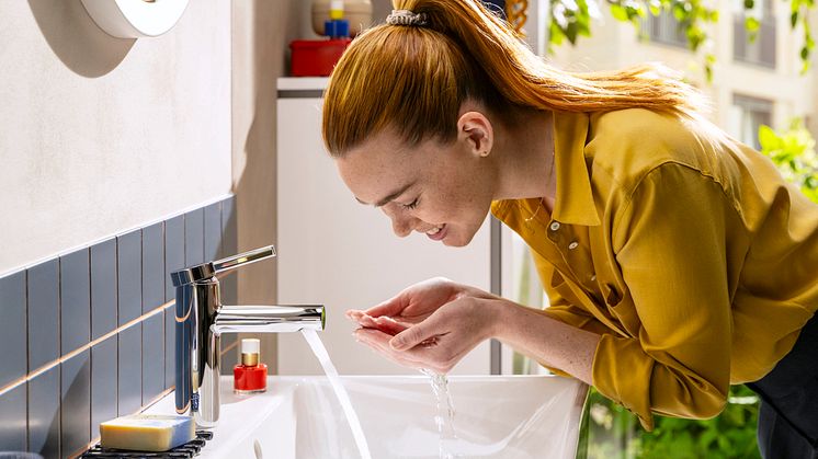 Med sin enkle og tidløse stil forvandler hansgrohe Zesis S ethvert badeværelse til en rolig oase. Designsproget kendetegnes af den runde, cylindriske form.