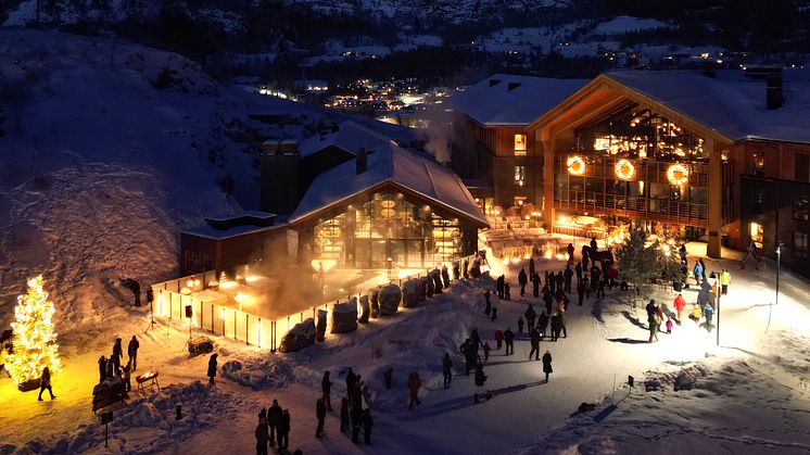 Julegrantenning på Fýri Resort 1. desember
