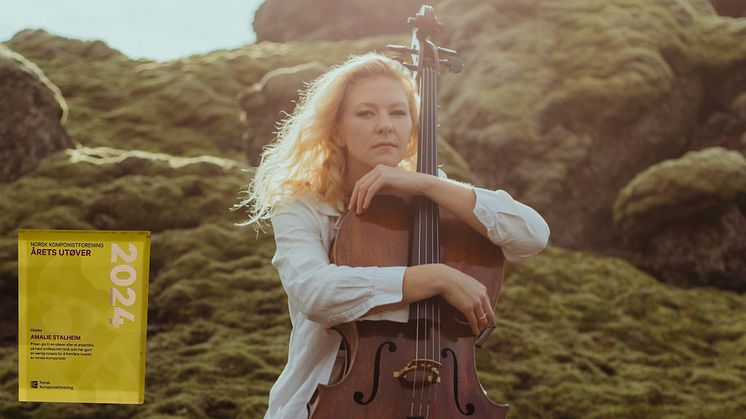 Den prisbelønte cellisten Amalie Stalheim (f. 1993 i Bergen) har etablert seg som en av de fremste musikerne i Norden. Lørdag 7. desember ble hun hedret med prisen Årets utøver 2024 av Norsk Komponistforening. Foto © Kristina Ratciz