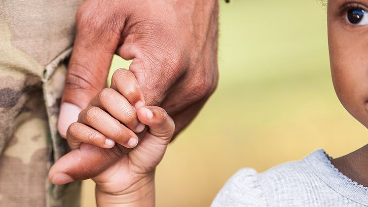 Researchers embark on a project to further explore the experiences of children from military families 