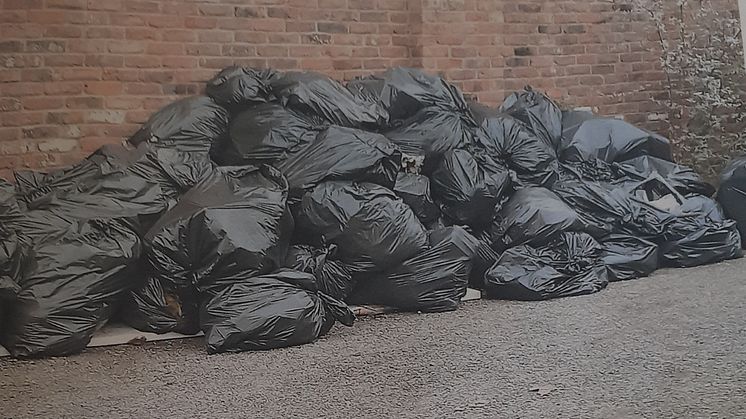 Takeaway’s £11,100 bill for waste offences