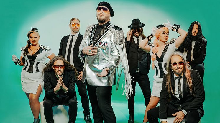 2025-the night flight orchestra-band photo-credit-Linda Florin-press.jpg