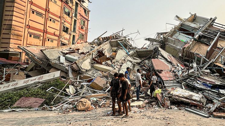 Post Office accepting DEC Myanmar Earthquake Appeal donations in 11,500 branches 