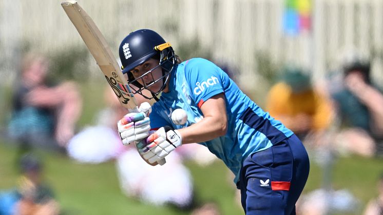 Women’s Ashes 2025: England suffer defeat in final ODI match 