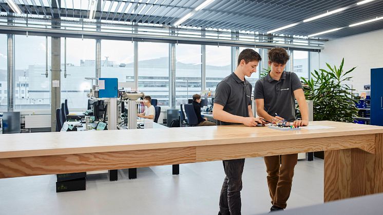 Endress+Hauser har styrket sitt engasjement for opplæring av unge mennesker over hele verden.