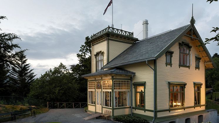 Nina og Edvard Griegs villa på Troldhaugen skal rehabiliteres og vil stenges fra 16. august for å tømmes for gjenstander.