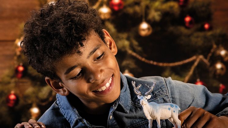 Where Christmas miracles come true: wish list inspiration from schleich® 