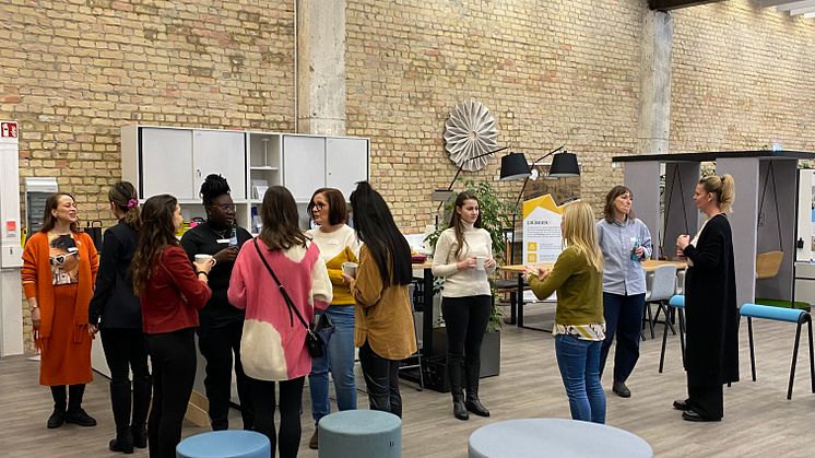 Auch in 2024 sollen über das Förderprogramm „EXIST-Women“ angehende Unternehmerinnerinnen werden. Die TH Wildau bietet mit seinem Team von WomEx ⁺ | Women for Excellence Begleitangebote an.  Bild: TH Wildau