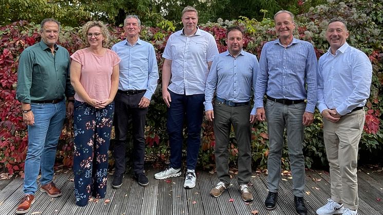 Projektteam des F+P Händlerzertifikats aus Redaktion und Branche.