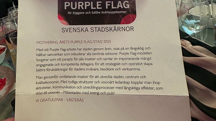 Årets Purpe Flag-stad.jpg