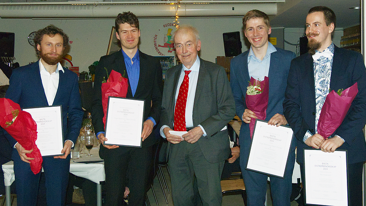 Leo Andersson, Oskar Olander, Bert-Inge Hogsved, Hugo Bäckman och Åke Andersson.png