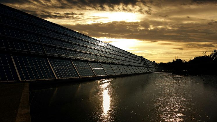 Solceller vid vatten
