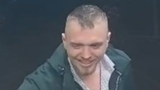 [Do you recognise this man?]