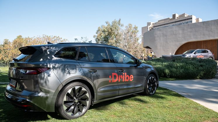 Jeder fünfte deutsche Verbraucher denkt über ein Auto-Abo nach, und bei den 18-34-Jährigen tut es laut einer neuen Umfrage jeder Dritte. Das Interesse wird von einem Bedarf an Flexibilität ohne langfristige Verträge angefacht. Bilde: :Dribe.