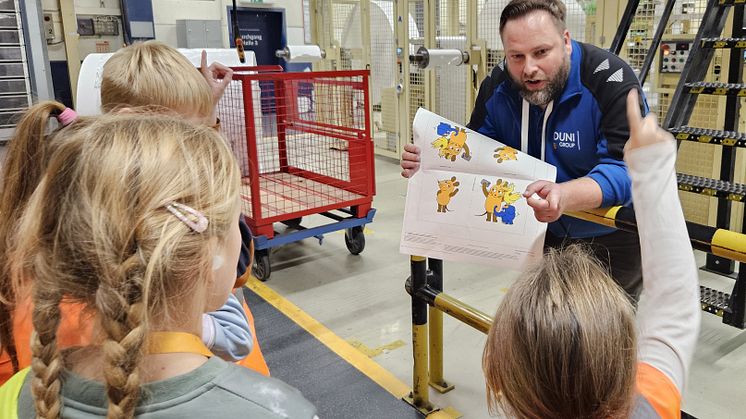 Mausfans erobern die Duni-Produktion