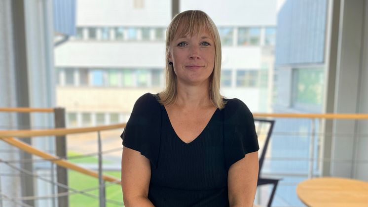 Emma Edh, verksamhetsutvecklare på utbildningsförvaltningen, har varit en drivande kraft bakom en rad initiativ för att främja jämställdhet inom skolan.