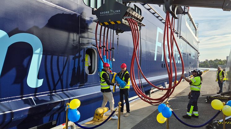 TUI Cruises_Mein Schiff 7_Stadsgårdskajen.jpg
