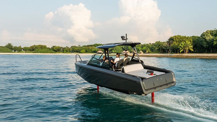 C8 SG-30.jpg