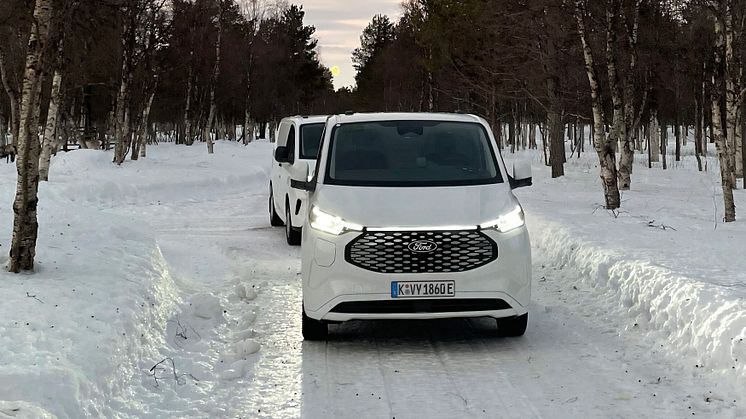 Dank patentierter Wärmepumpe mit innovativer Dampfeinspritzung erhöht Ford Pro die elektrische Reichweite seiner Elektro-Transporter E-Transit Custom, E-Tourneo Custom und E-Transit bei kalter Witterung.
