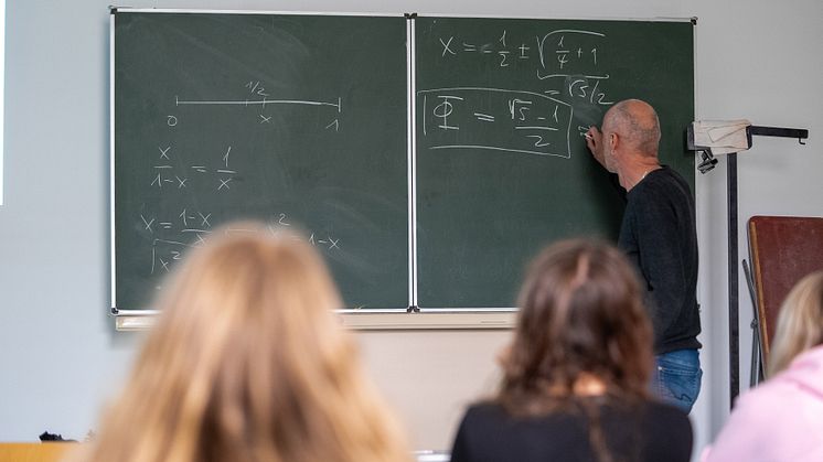 Mathematik gehört zu den wichtigsten Fächern für einen gelungenen Berufseinstieg.