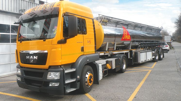 Sika-tanker-trailer kopiera.jpg