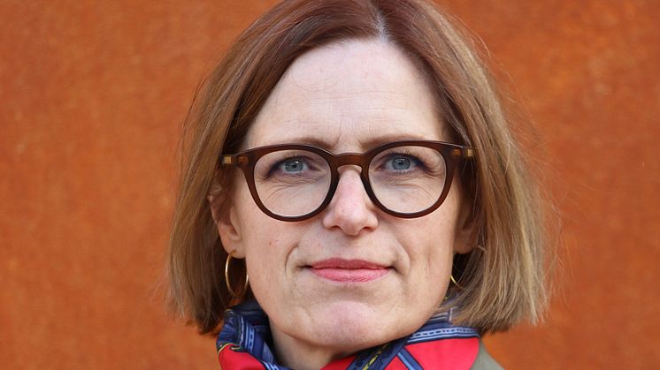 Monica Björk, vd på Byggmaterialhandlarna uppmanar regeringen inför höstens budgetproposition att ha fortsatt fokus på byggsektorn,
