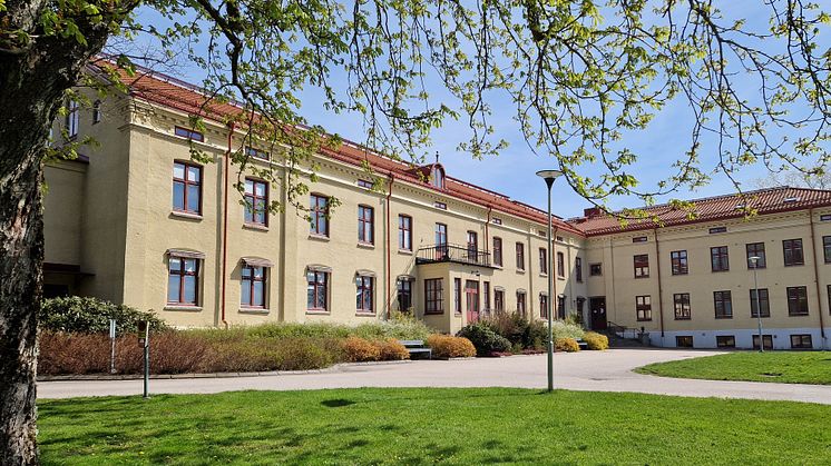 Stavregården är en anrik byggnad i Trollhättan, byggd på 1890-talet.
