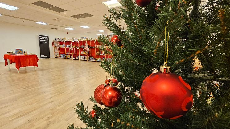 Via Skåne Stadsmissions Julklappsbutik kommer över 800 barn från familjer i ekonomisk utsatthet i Helsingborg få julklappar.